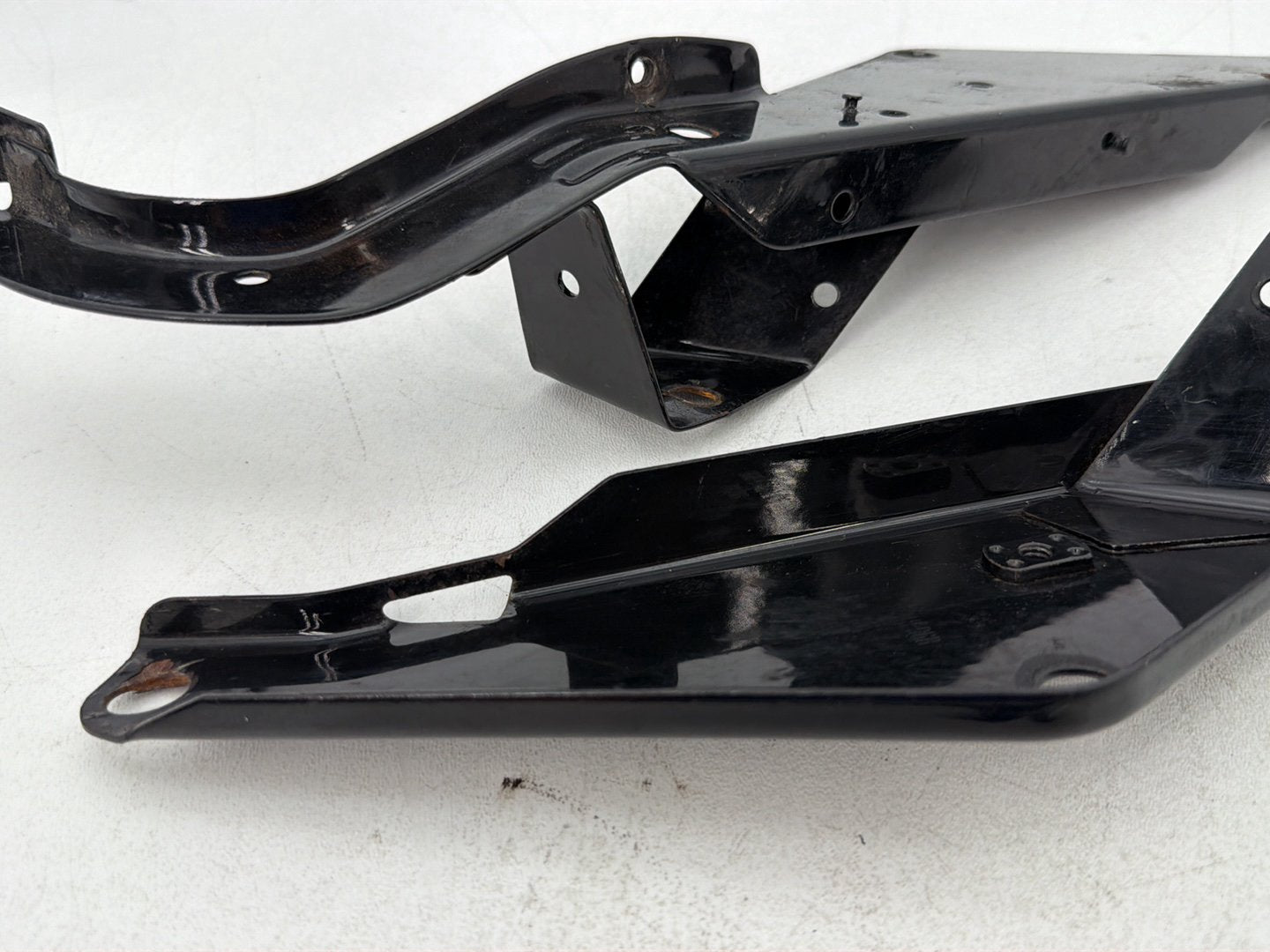 2007 - 2012 Harley-Davidson Touring Street Glide Right Left Fairing Support Brackets 58478-96A
