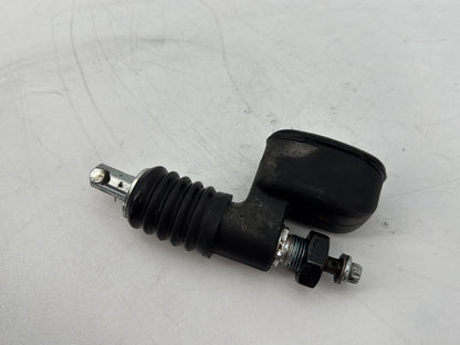 1999 - 2006 Harley-Davidson Touring Electra Glide Classic Rear Brake Master Cylinder Reservoir 41755-99D
