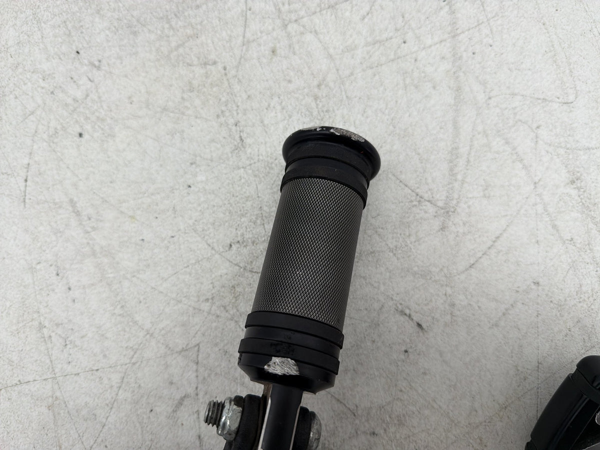 2012 Harley Dyna Fat Bob FXDF 103 OEM Right Brake Foot Control Pegs 42481-03A