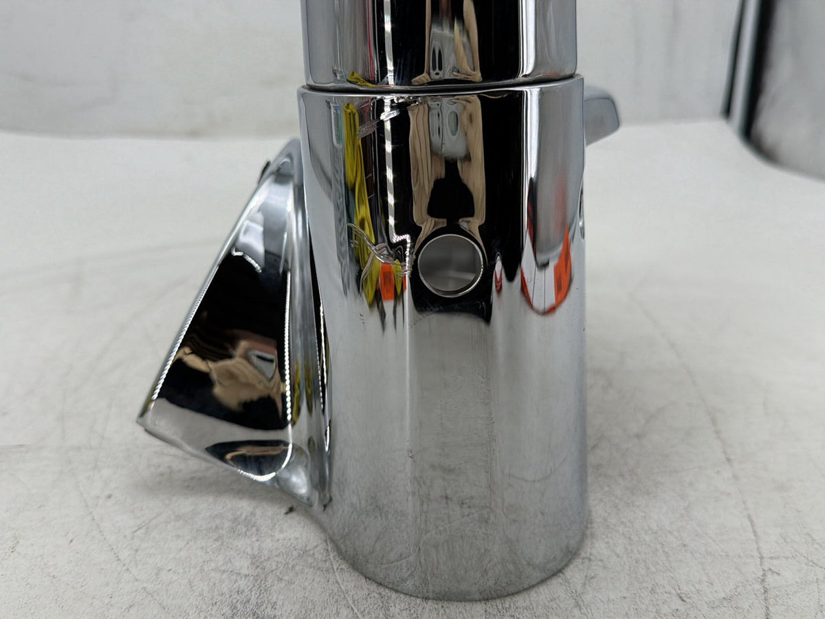 2014 Harley Dyna Switchback FLD OEM Front Lower Nacelle Headlight Cover Panel
