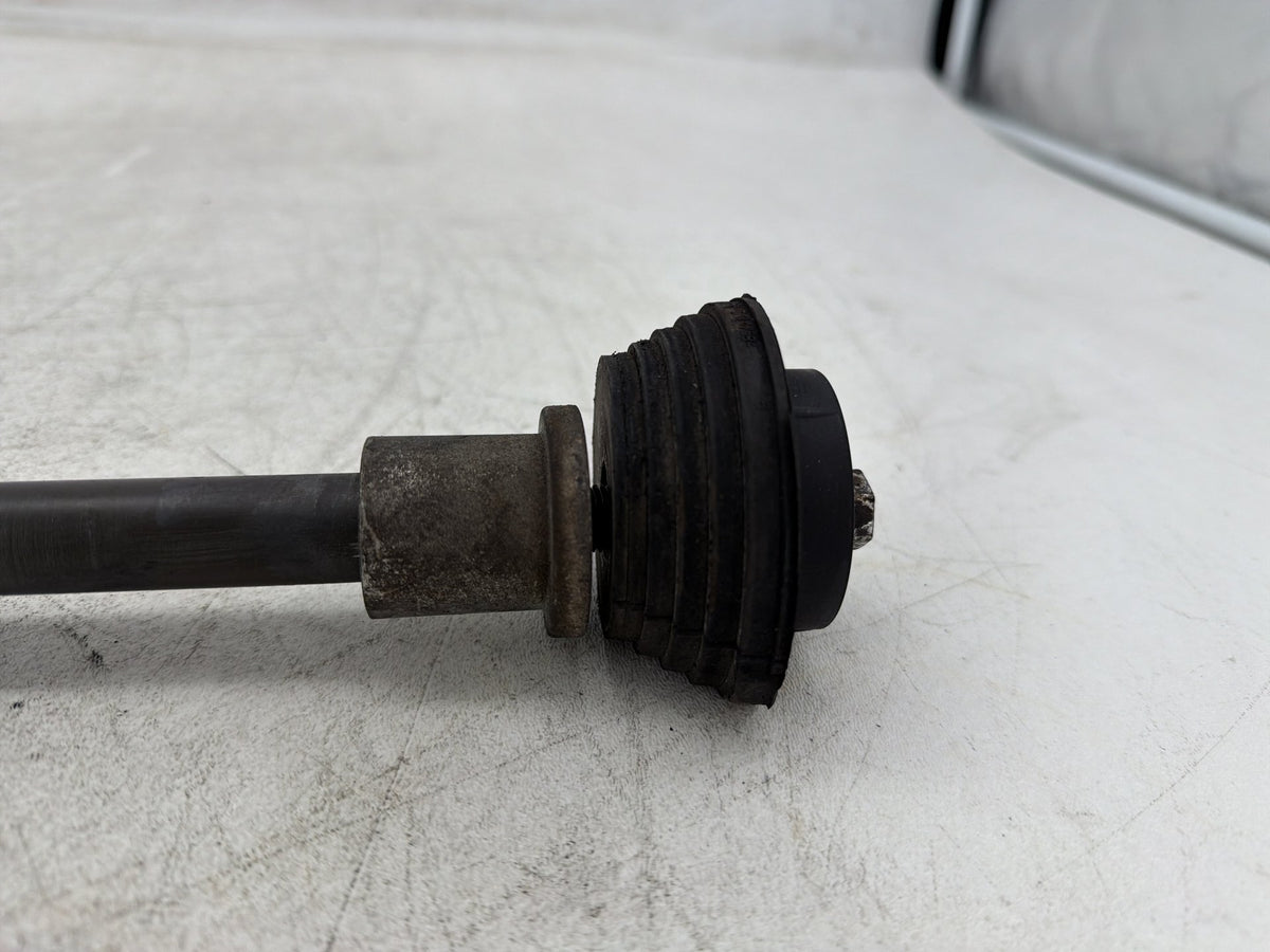 2010 Harley Electra Glide Touring Ultra OEM Rear Fork Swingarm Pivot Bolt Shaft