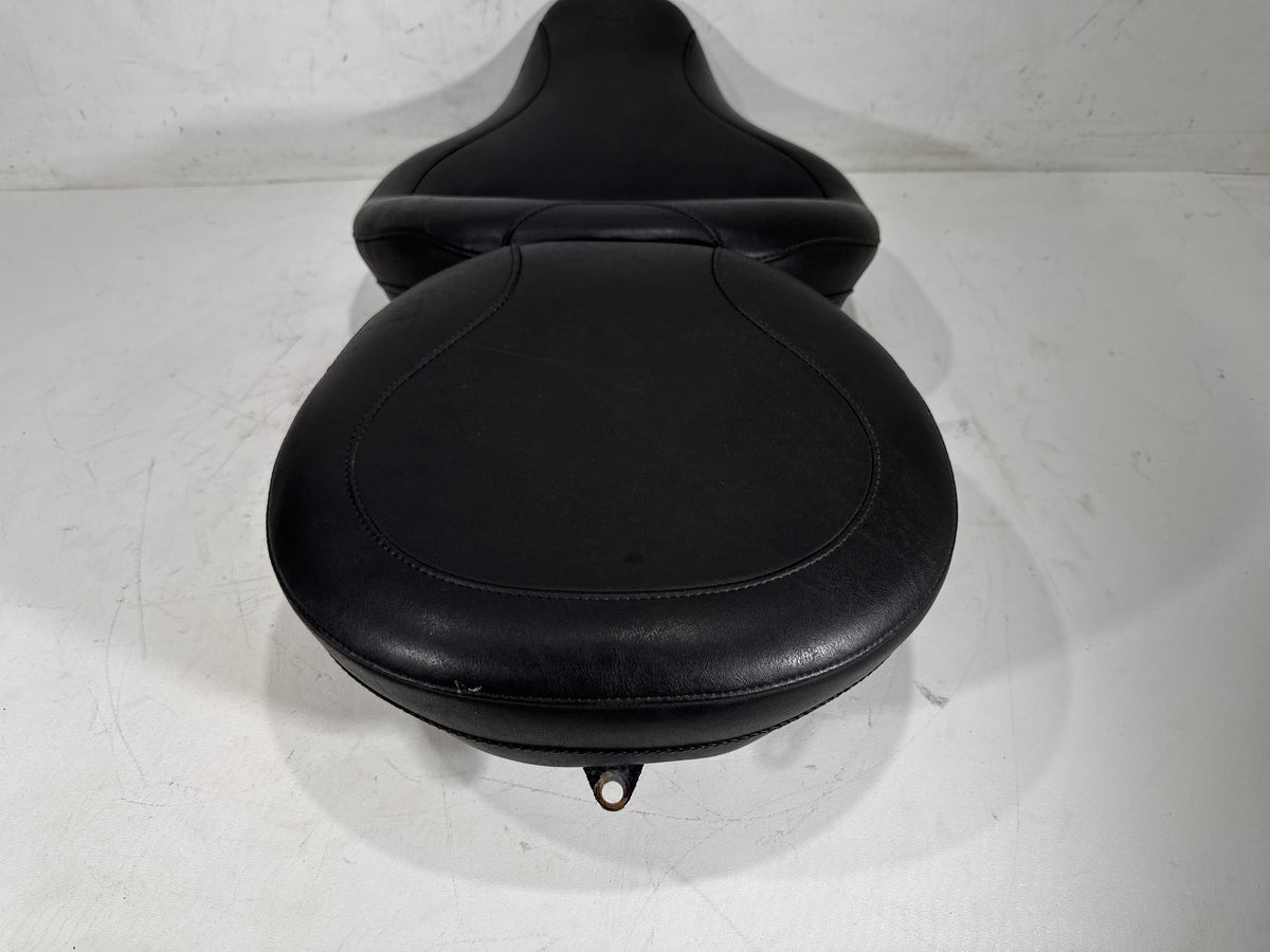 2006 Harley Road King Touring Custom Passenger Rider Driver Seat Saddle MUSTANG
