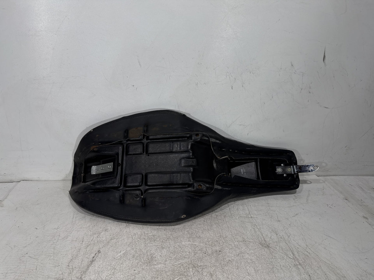 2002 Harley Dyna Wide Glide FXDWG OEM Passenger Rider Driver Seat Saddle TORN