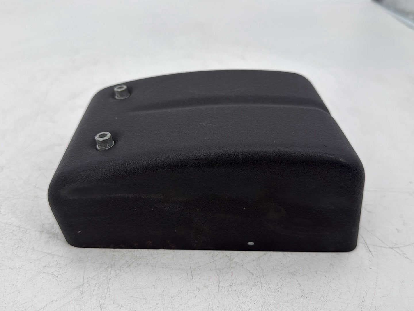 2006 - 2017 Harley-Davidson Dyna Street Bob Electrical Side Cover Tray Panel 66236-04