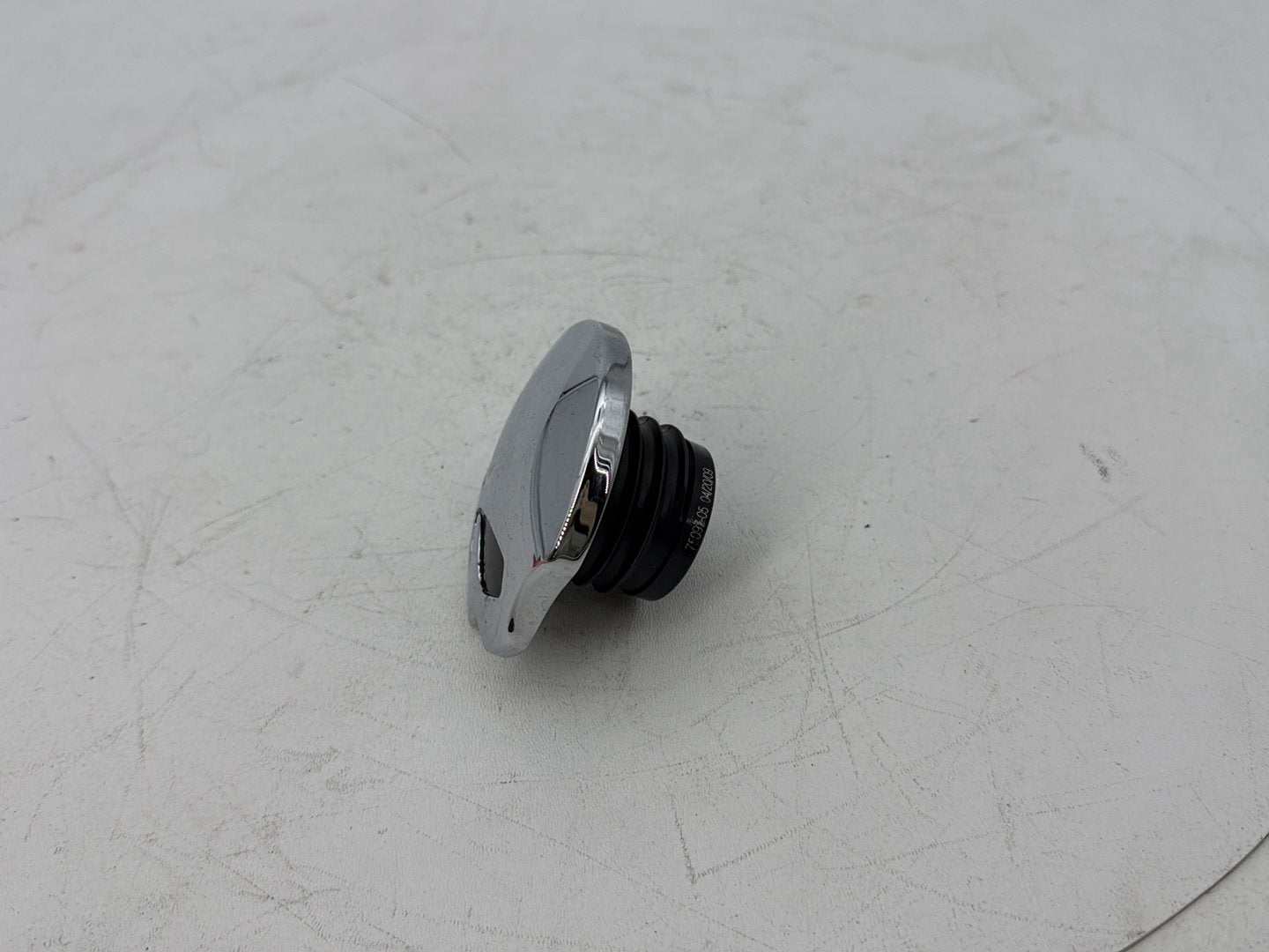1999 - 2006 Harley-Davidson Touring Road King Police Fuel Gas Tank Cap Bushing Hub 61272-92C
