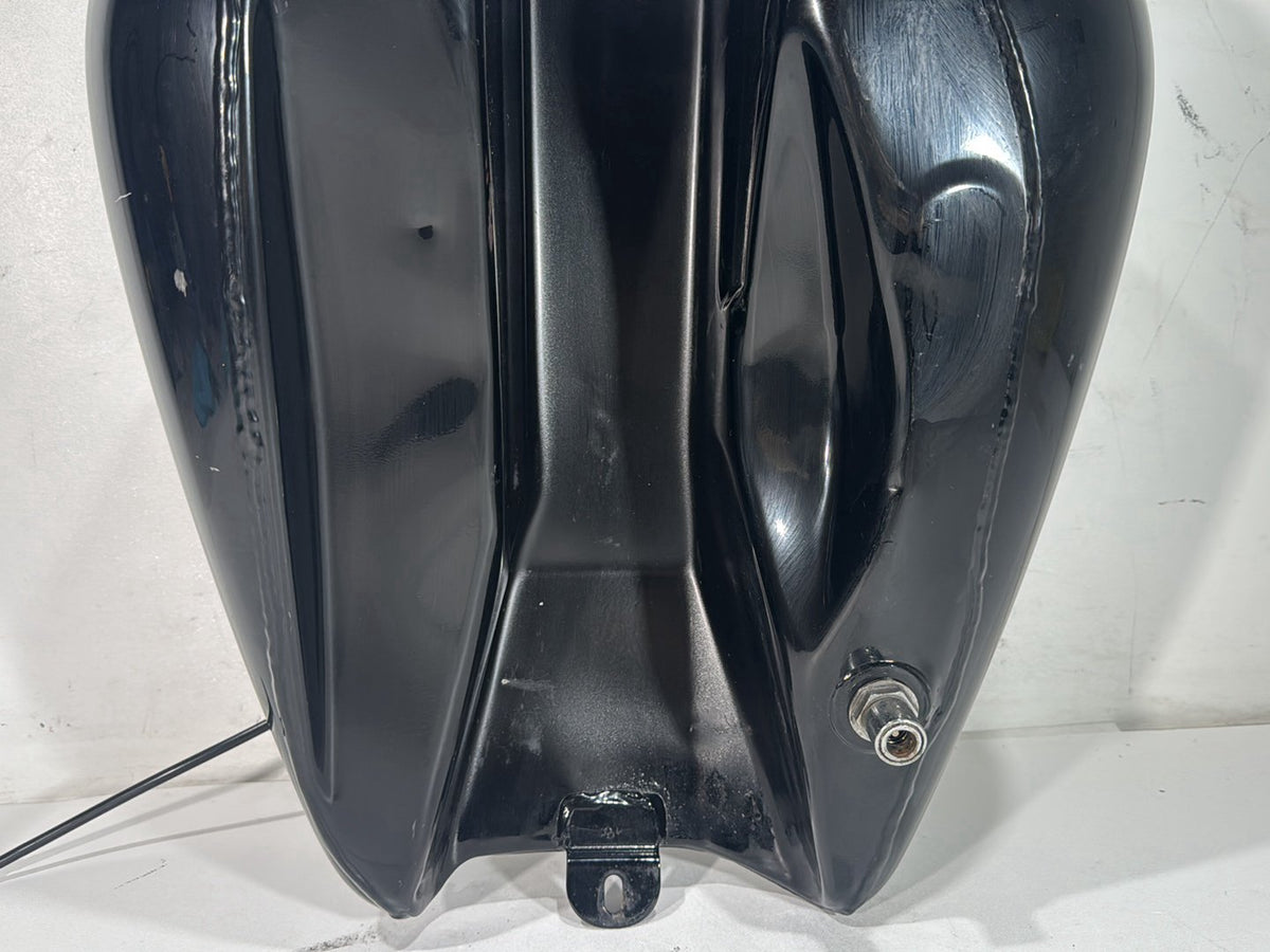 2007 Harley Street Glide Touring FLHX OEM Fuel Gas Tank Gasoline Reservoir
