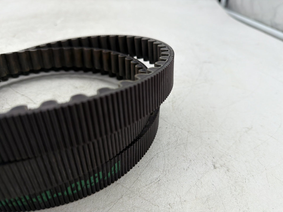 2015 Harley Electra Glide Touring Ultra OEM Rear Drive Belt 40024-09A 140T 1"