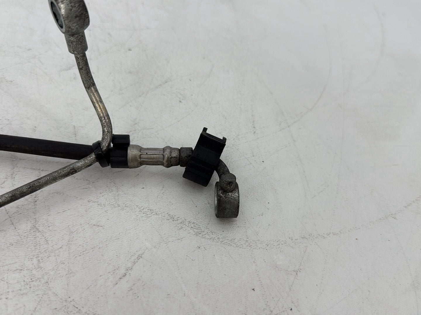 2008 Harley Touring FLHTCU Electra Glide Ultra OEM Rear Brake Hose Line Pipe ABS