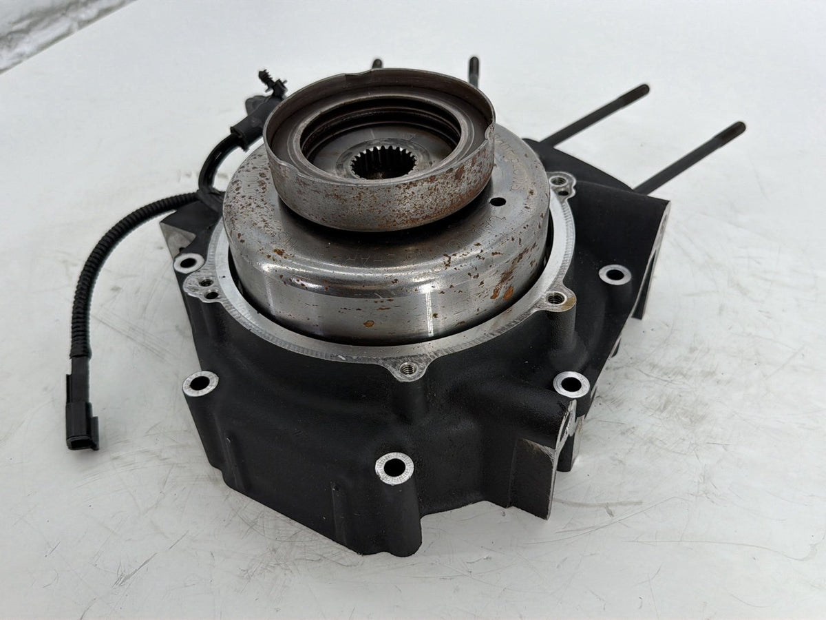 2010 Harley Touring Electra Glide Classic OEM Crankcase Shaft Engine Motor Cover