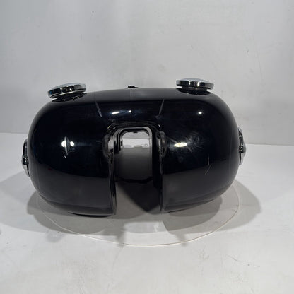 2017 - 2026 Harley-Davidson Softail Heritage Classic 114 Fuel Gas Tank Gasoline Reservoir 61000674
