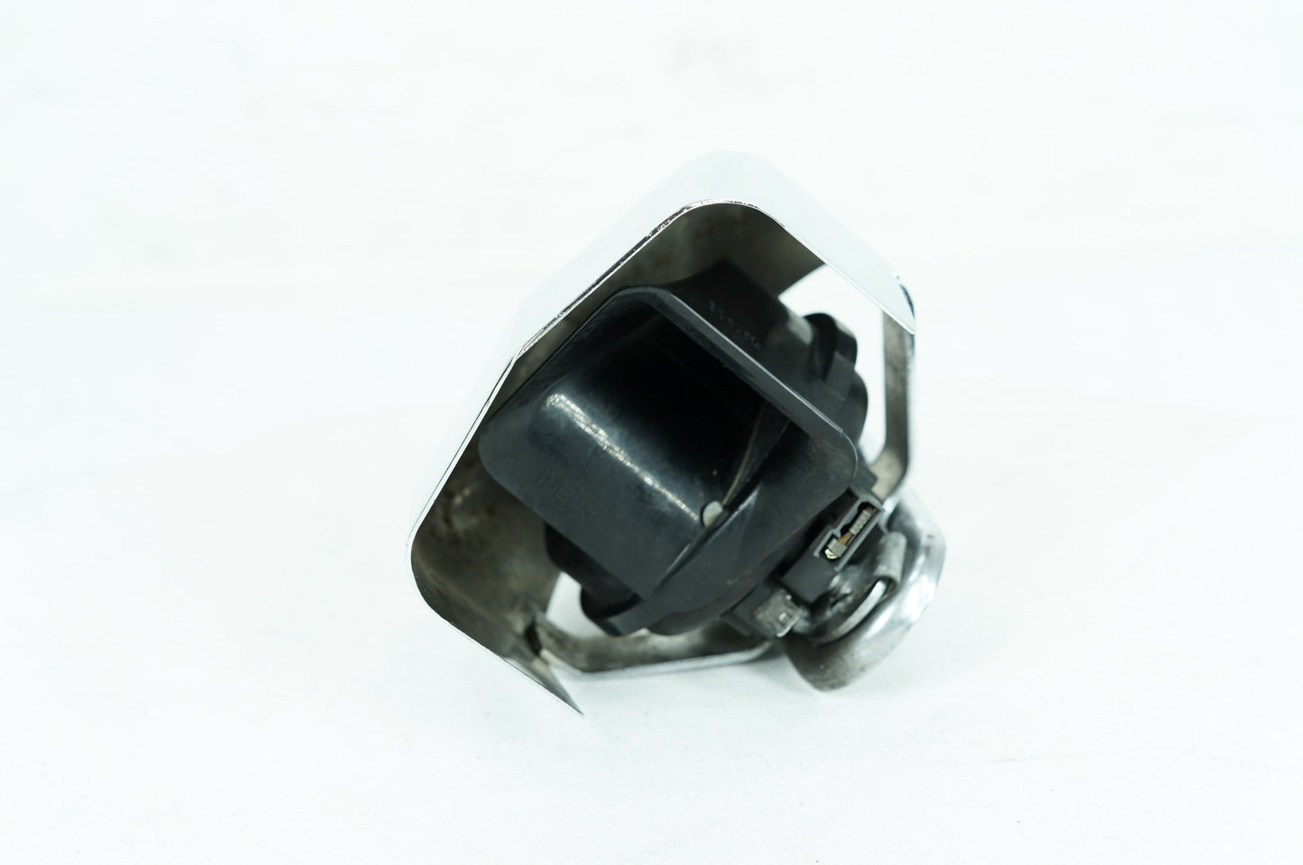 2011 Harley Touring FLHRC Road King Classic OEM Horn Signal Klaxon Chrome Cover
