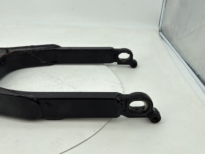 1999 - 2006 Harley-Davidson Touring Electra Glide Ultra Rear Fork Swingarm Swing Arm 47549-02A