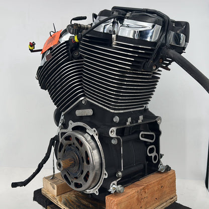 2019 - 2023 Harley-Davidson Touring Road King Special EFI Milwaukee M8 107 Engine Motor 16200371