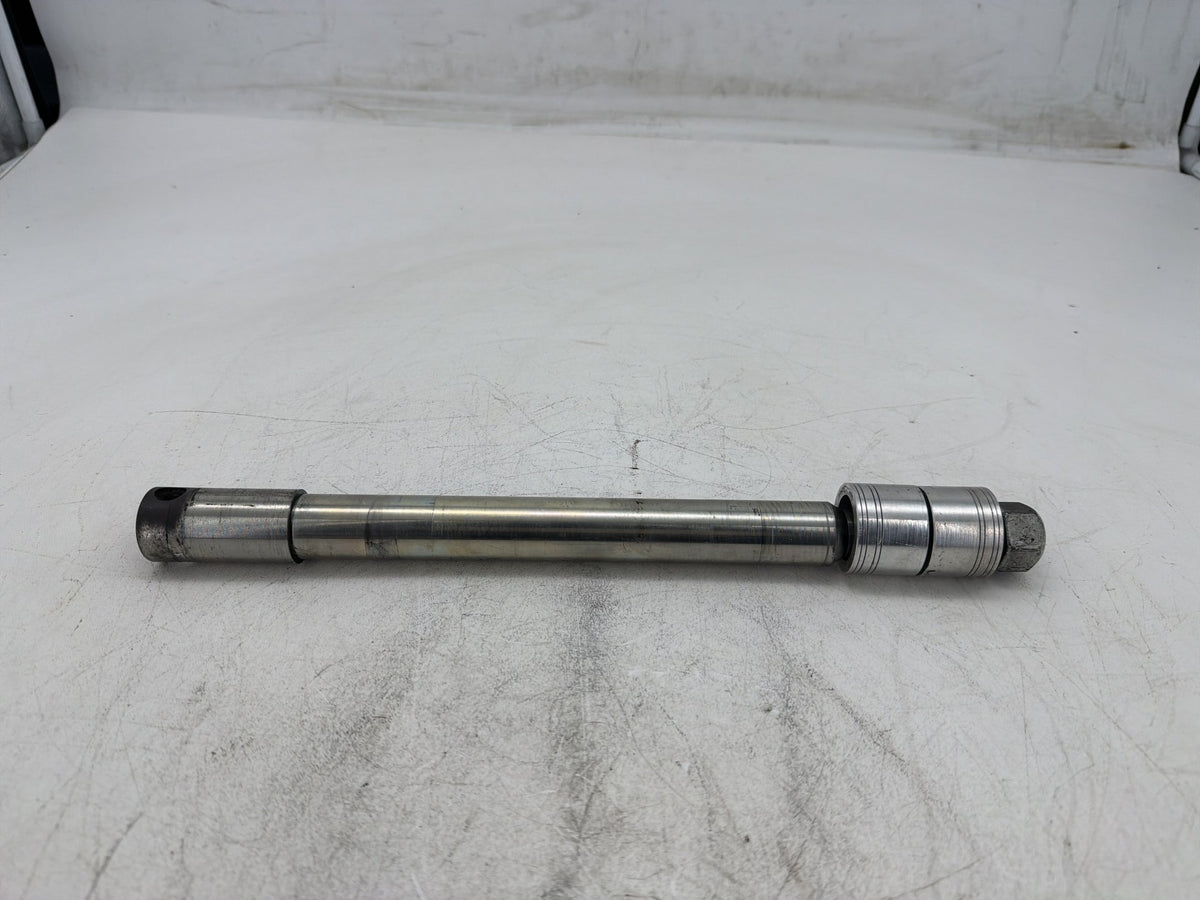 2012 Harley Street Glide Touring FLHX OEM Front Wheel Axle Bolt Shaft