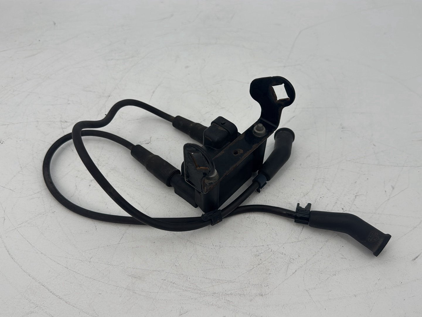 2008 Harley Touring FLHT Electra Glide OEM Ignition Coil Spark Plugs Cable