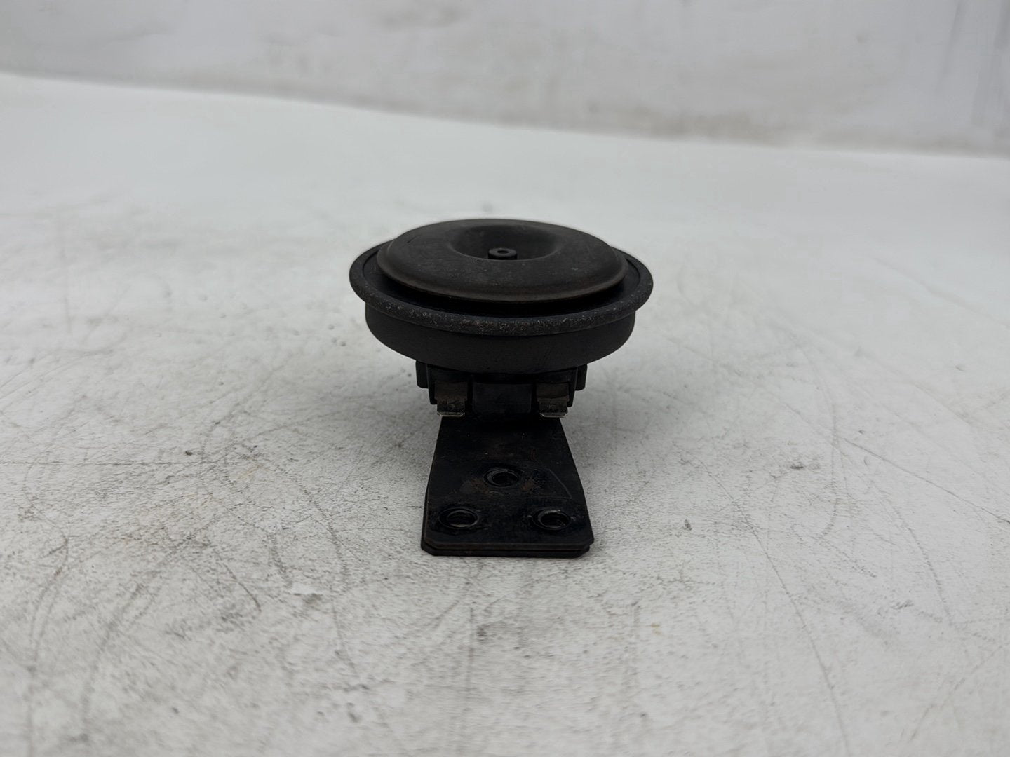 2009 Harley Sportster 883 Low XL883L OEM Signal Horn Klaxon Beep
