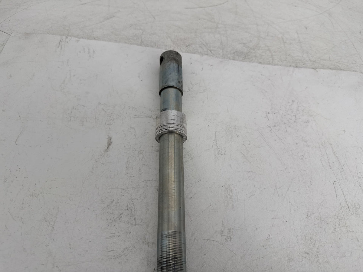 2013 Harley Street Glide Touring FLHX OEM Front Wheel Axle Bolt Shaft