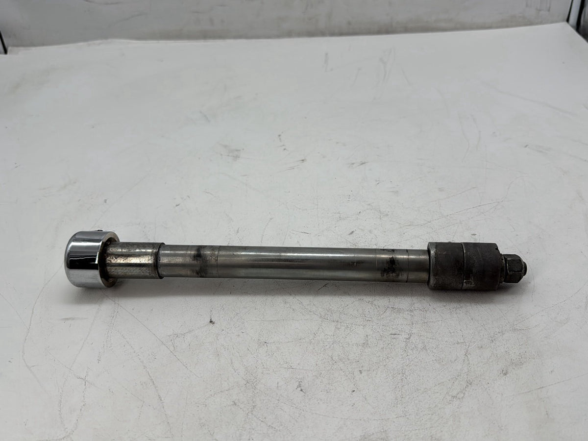 2006 Harley Touring FLHTCI Electra Glide Classic OEM Front Wheel Axle Bolt Shaft