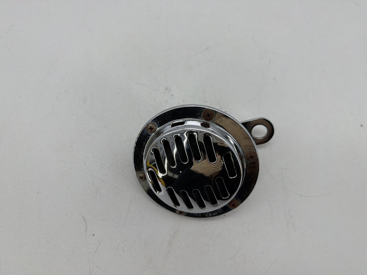 1994 Harley Softail Custom FXSTC OEM Horn Signal Klaxon Chrome Cover