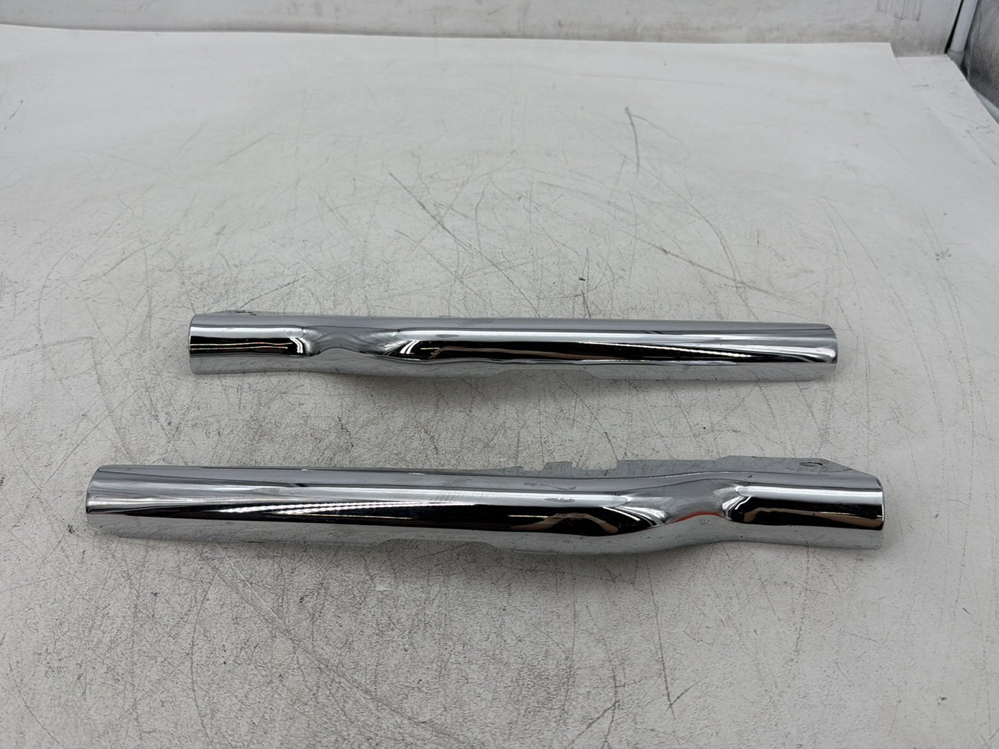 1995 Harley Road King Touring FLHR OEM Rear Left Right Fender Struts Bracket