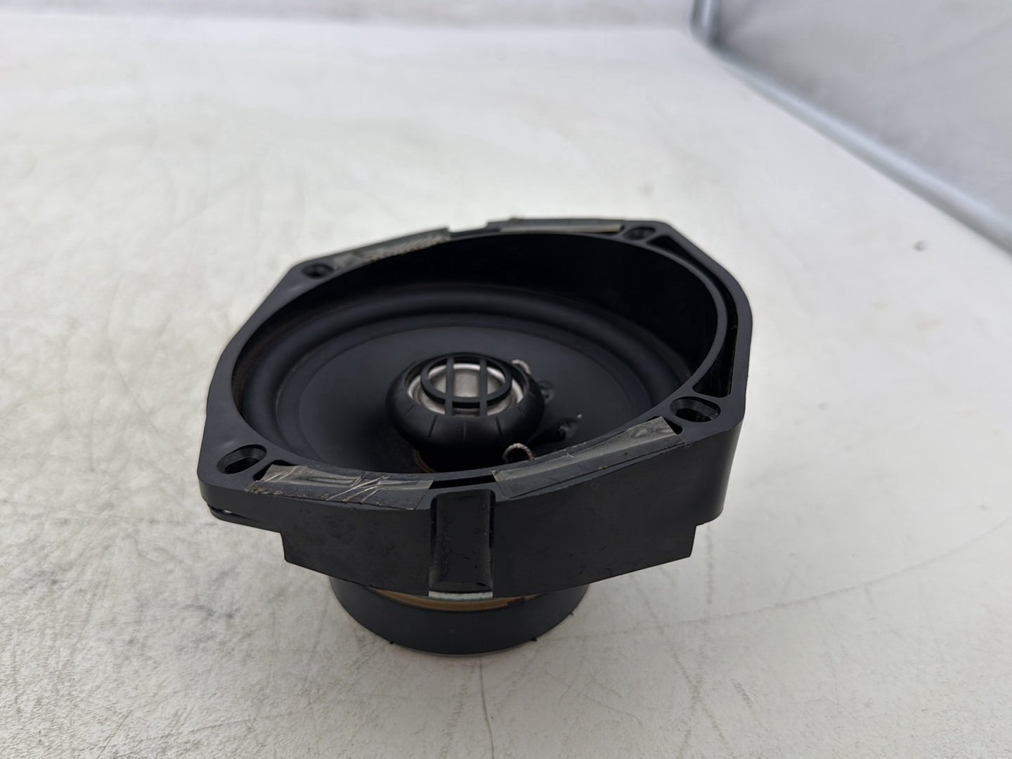 2007 Harley Touring FLHTC Electra Glide Classic OEM Front 1 Sound Audio Speaker