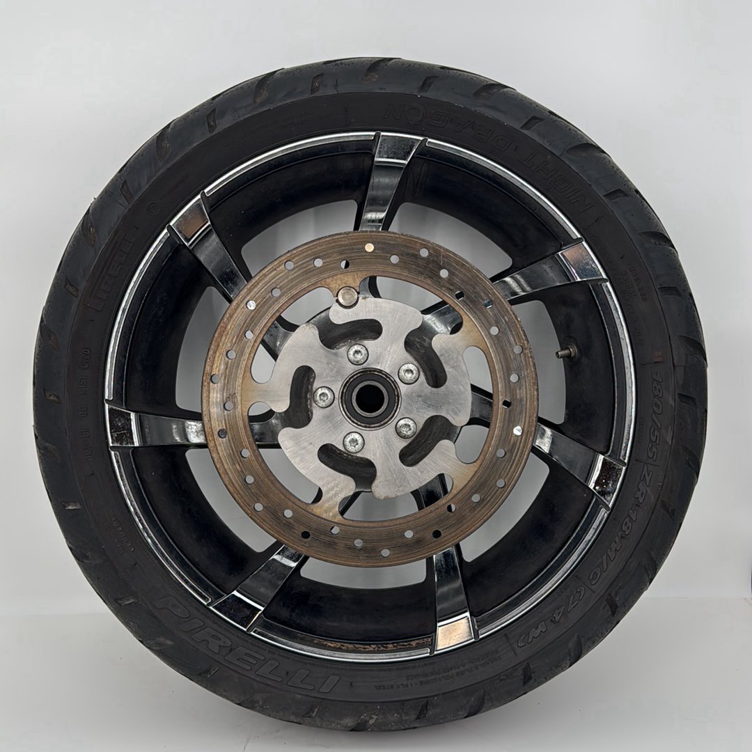 2008 - 2016 Harley-Davidson Touring Street Glide Rear Wheel Rim Tire 40225-10