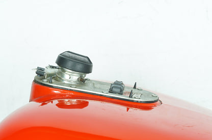 1999 - 2006 Harley-Davidson Touring Electra Glide Classic Fuel Gas Tank Gasoline Reservoir 61356-03