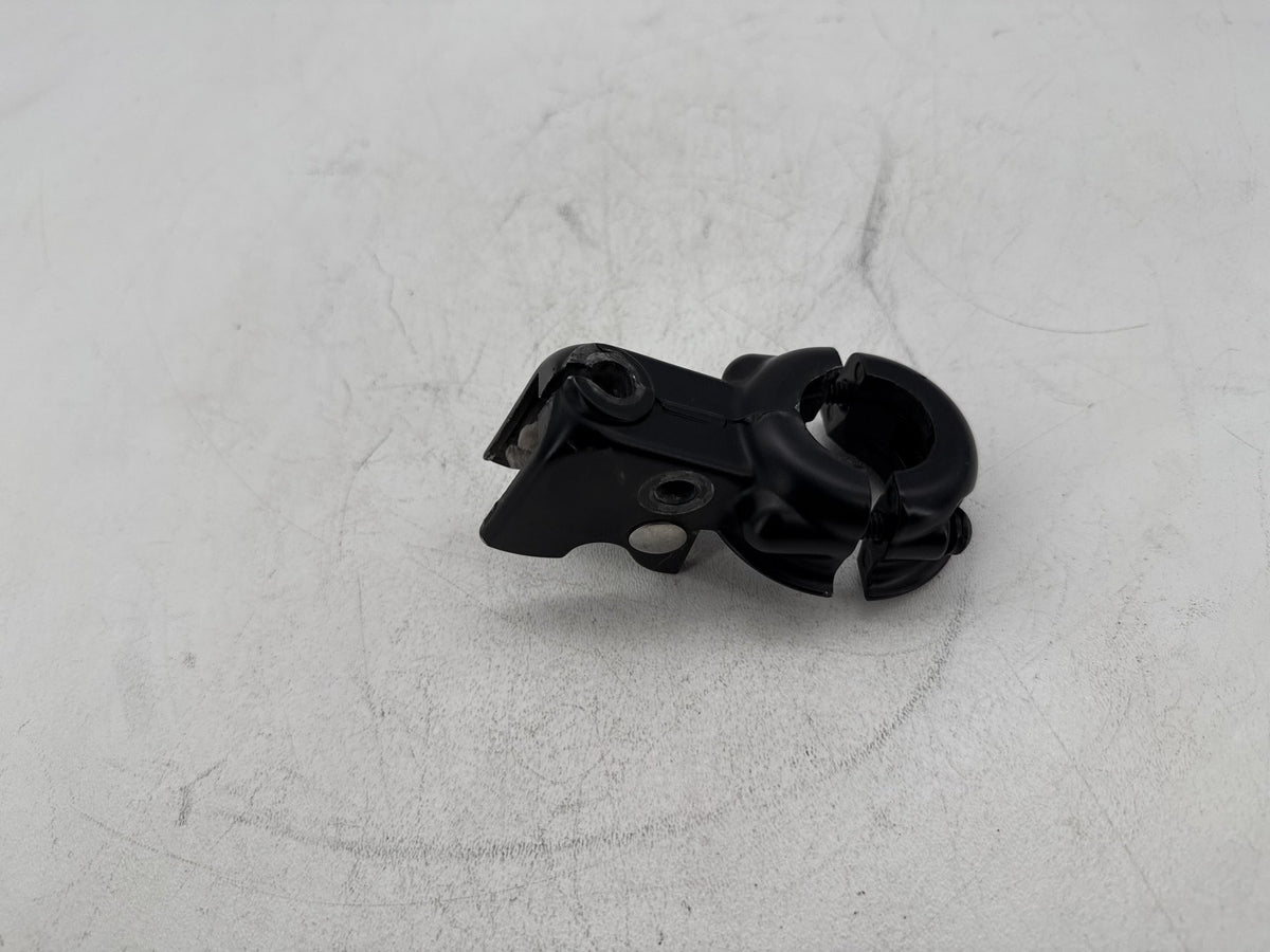 2007 Harley Dyna Super Glide FXD OEM Clutch Hand Lever Clutch Perch 38608-96