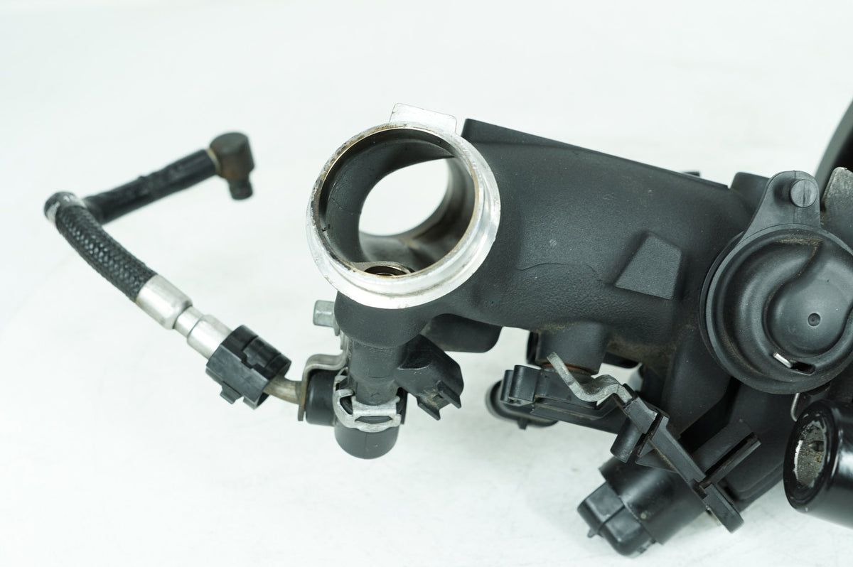 2012 Harley Dyna FXDWG Wide Glide OEM Engine Intake Manifold Throttle Body