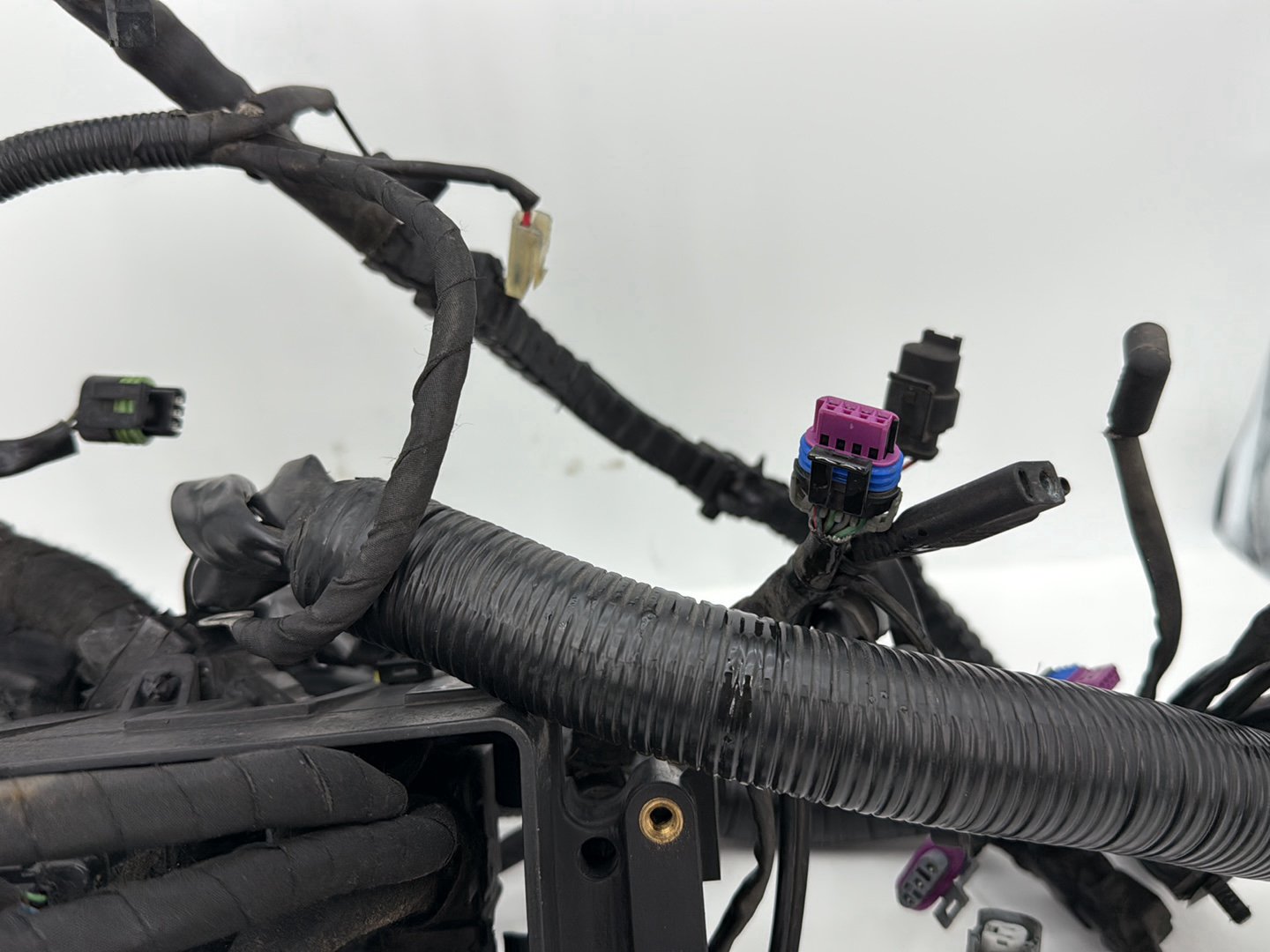 2007 - 2017 Harley-Davidson Dyna Wide Glide Main Wire Wiring Harness Loom NON-abs 71072-12A