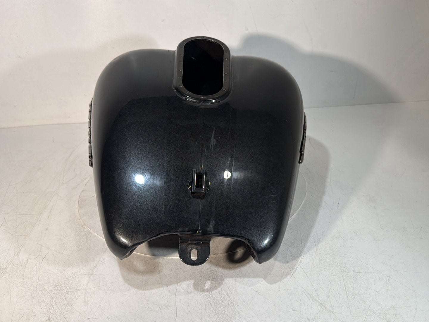 2007 - 2012 Harley-Davidson Touring Street Glide Fuel Gas Tank Gasoline Reservoir w/ Logo Stickers Emblems