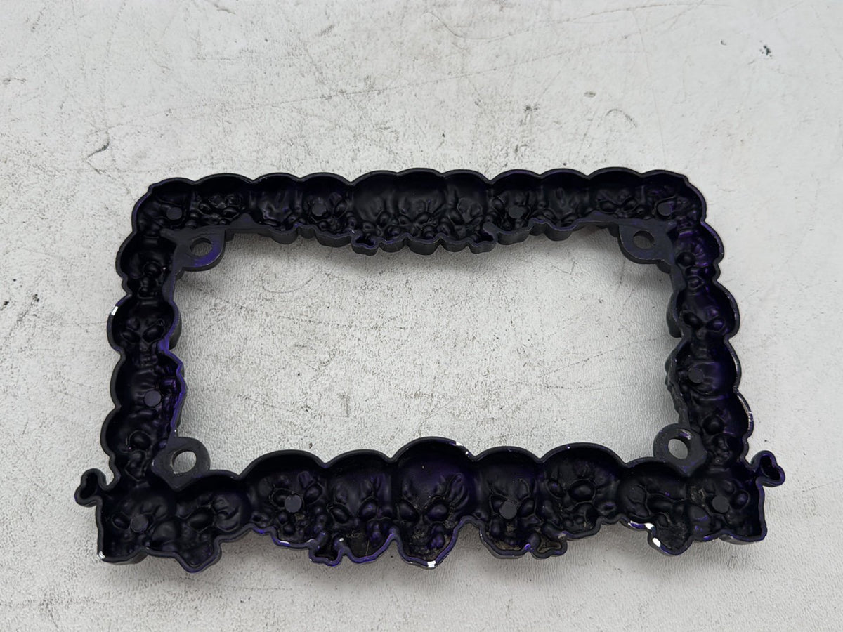 96 Harley Road King Touring Police Rear License Plate Moulding Bezel SKULLS