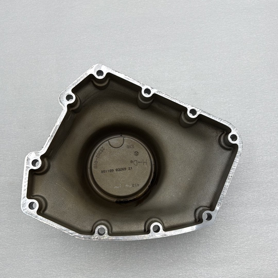 2010 Harley Dyna FXD Super Glide OEM Crankcase Shaft Engine Motor Cover