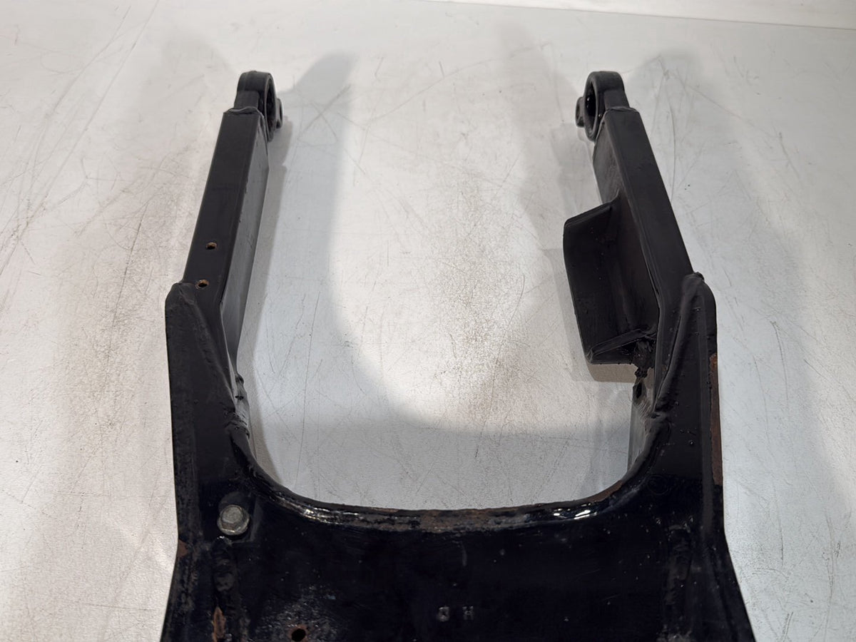 2007 - 2012 Harley-Davidson Touring Electra Glide Ultra Rear Fork Swingarm Swing Arm 47549-02A