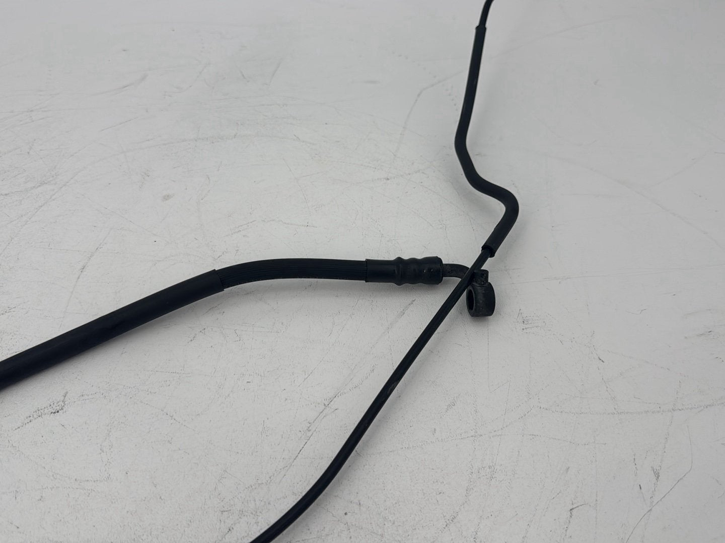 2008 Harley Touring FLHT Electra Glide OEM Rear Brake Hose Line Pipe NON-abs