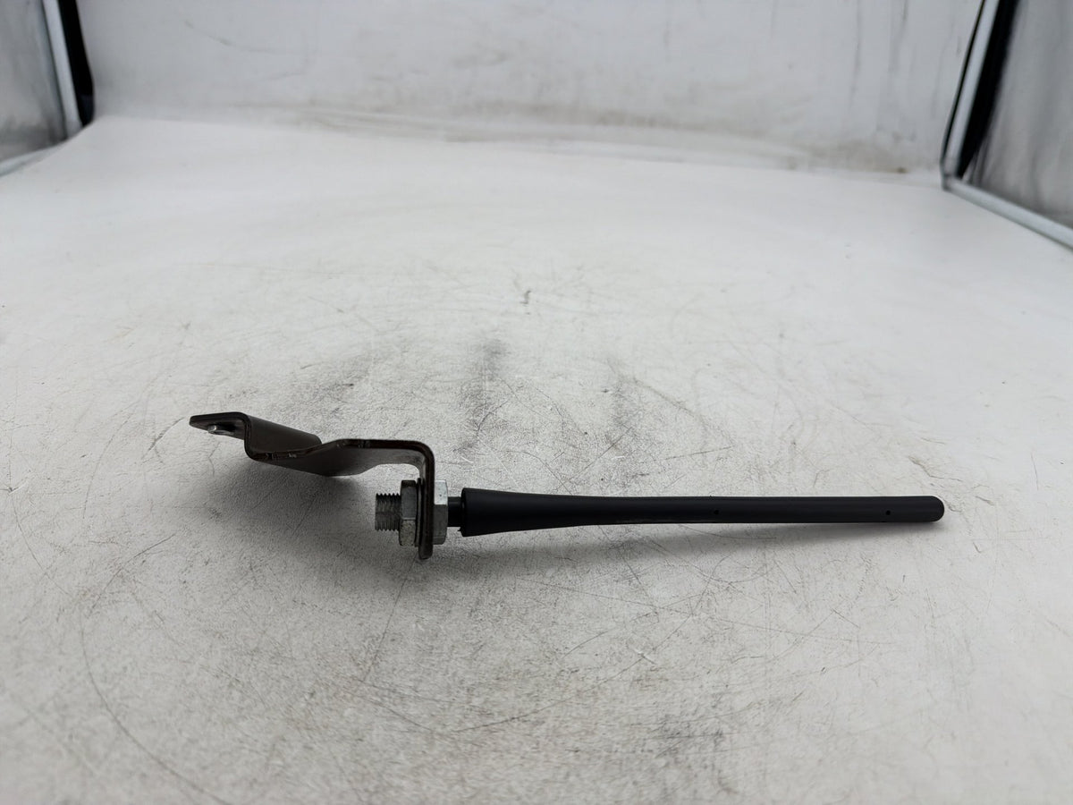 2012 Harley Street Glide Touring FLHX OEM Audio Radio Antenna Mast FM AM