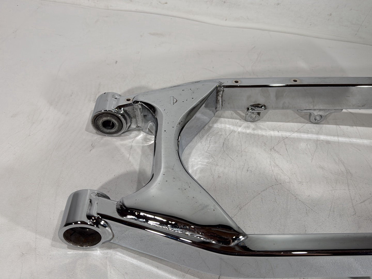 2000 Harley Dyna FXDWG Wide Glide OEM Rear Fork Swingarm Swing Arm
