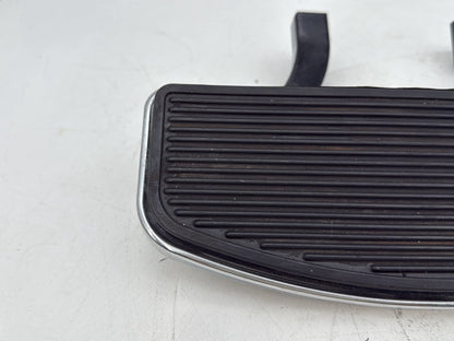 2007 - 2012 Harley-Davidson Touring Electra Glide Ultra Left Right Driver Floorboard Foot Rest 	47365-83C