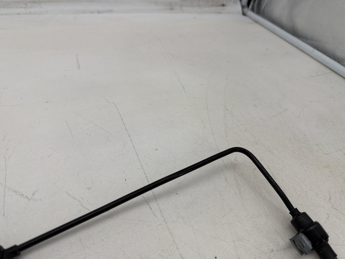 2006 Harley Dyna Super Glide FXDI OEM Front Brake Hose Line Pipe