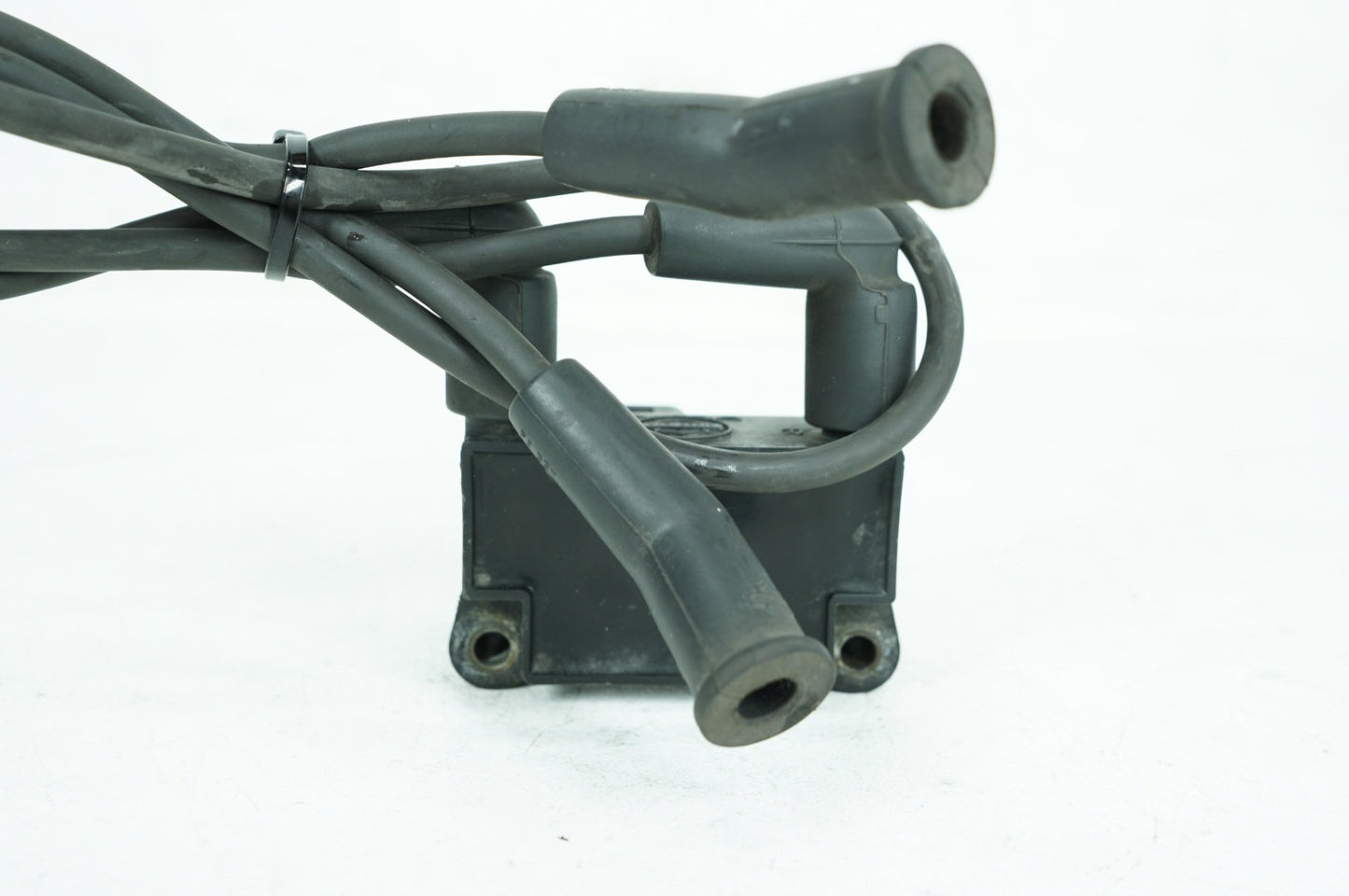 2011 - 2016 Harley-Davidson Touring Road King Classic Ignition Coil Spark Plugs Cable 31696-07A