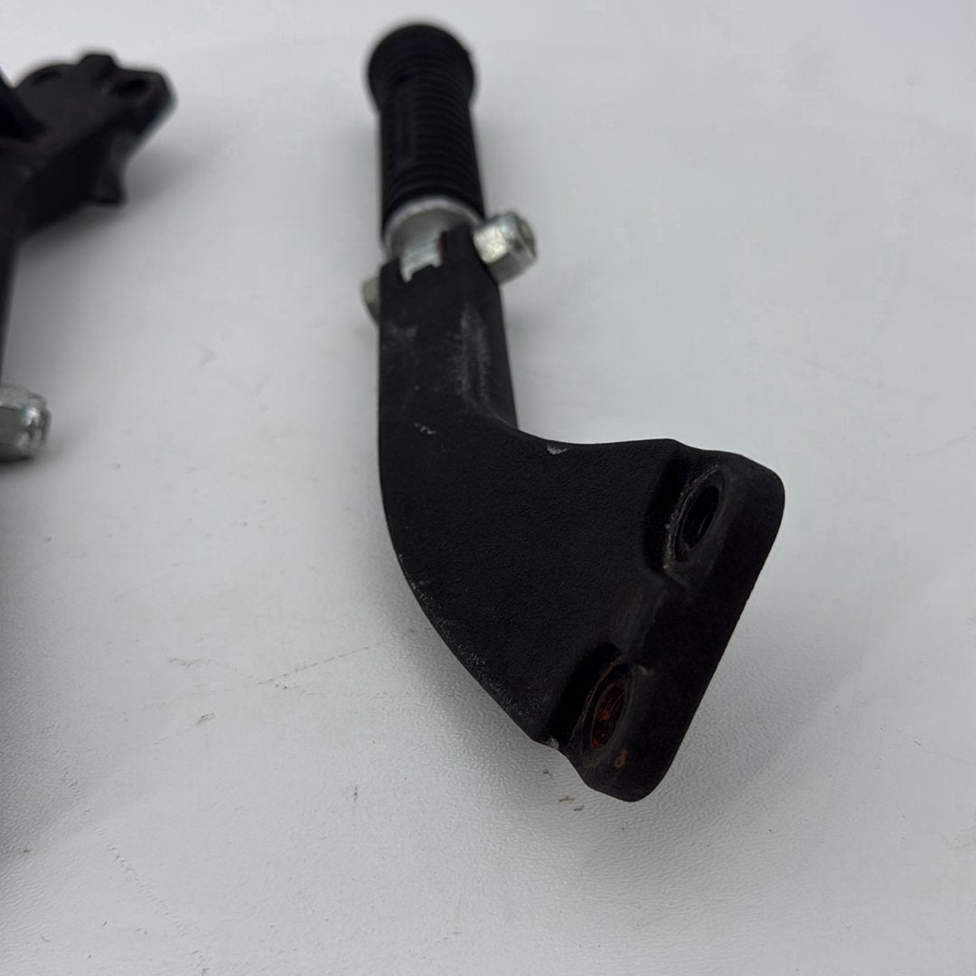 2007 - 2012 Harley-Davidson Dyna Super Glide Passenger Left & Right Foot Pegs 49224-06A