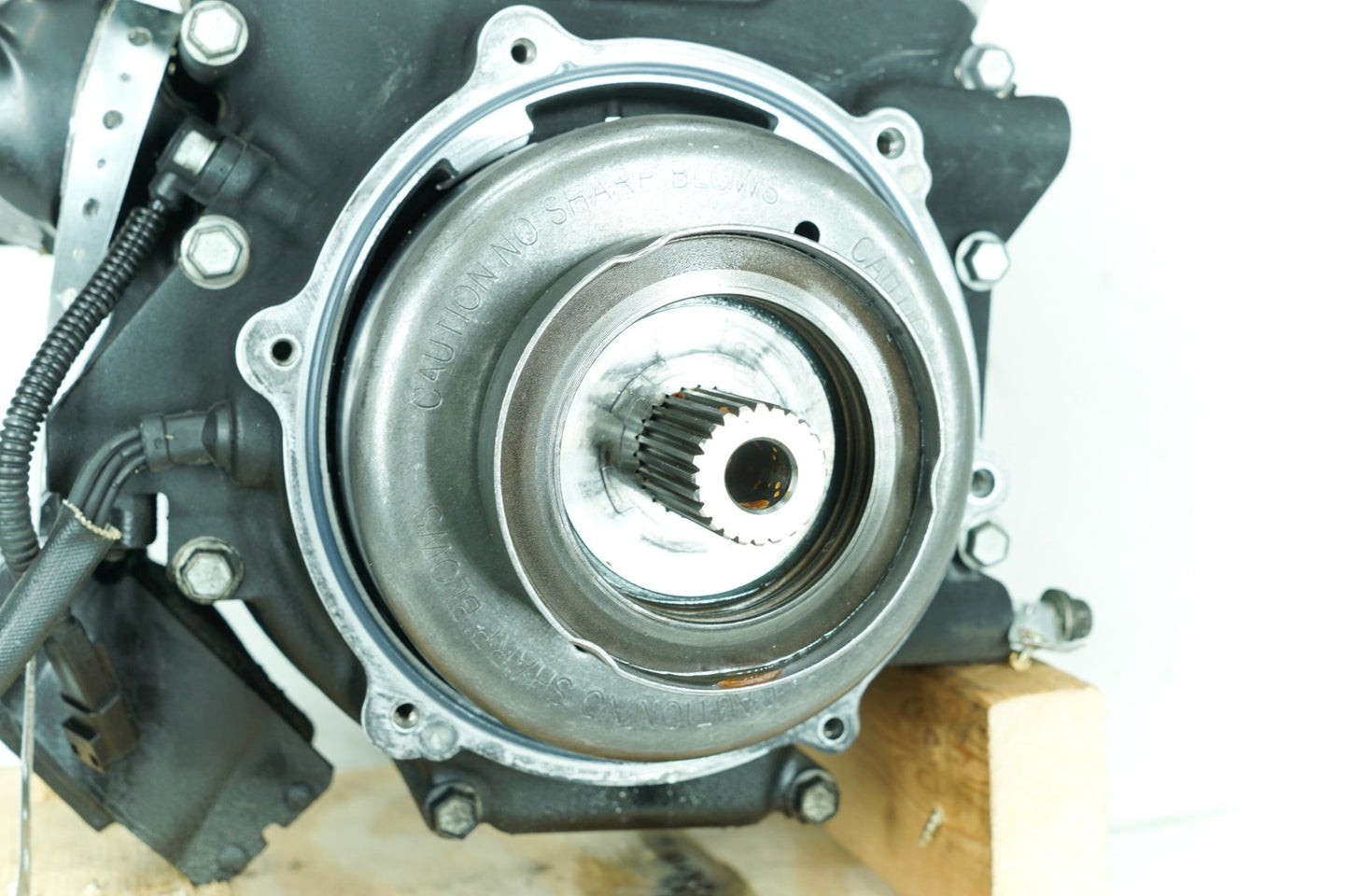 2007 - 2017 Harley-Davidson Dyna Low Rider EFI Twin Cam 96 Engine Motor 19255-08