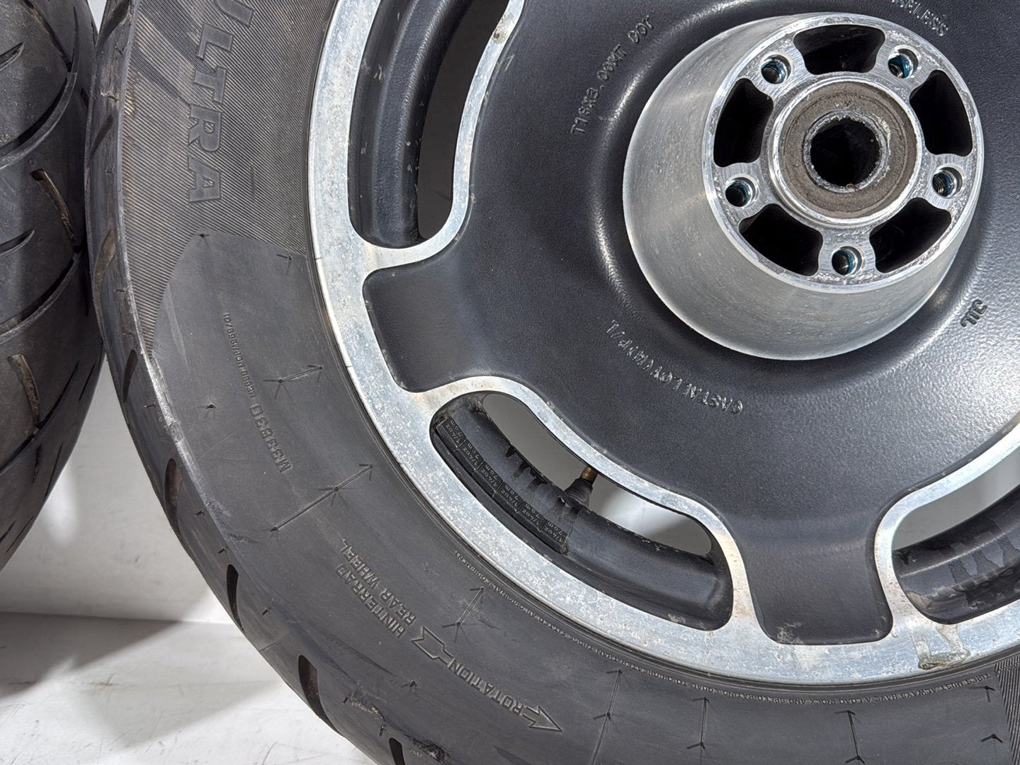 2007 Harley Street Glide Touring FLHX OEM Front & Rear Wheel Rim Tire