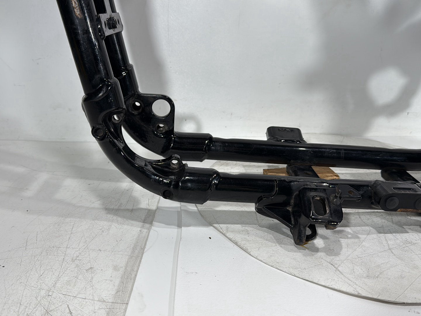 2009 Harley Sportster XL1200C 1200 Custom OEM Body Main Frame Chassis SLVG