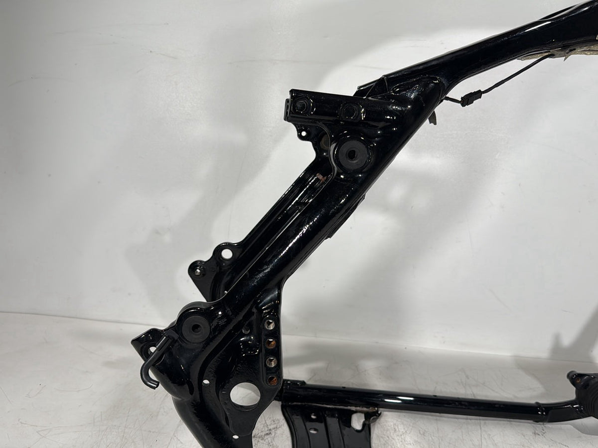 2015 Harley Touring Street Glide OEM Body Main Frame Chassis 47900-14BHP SLVG
