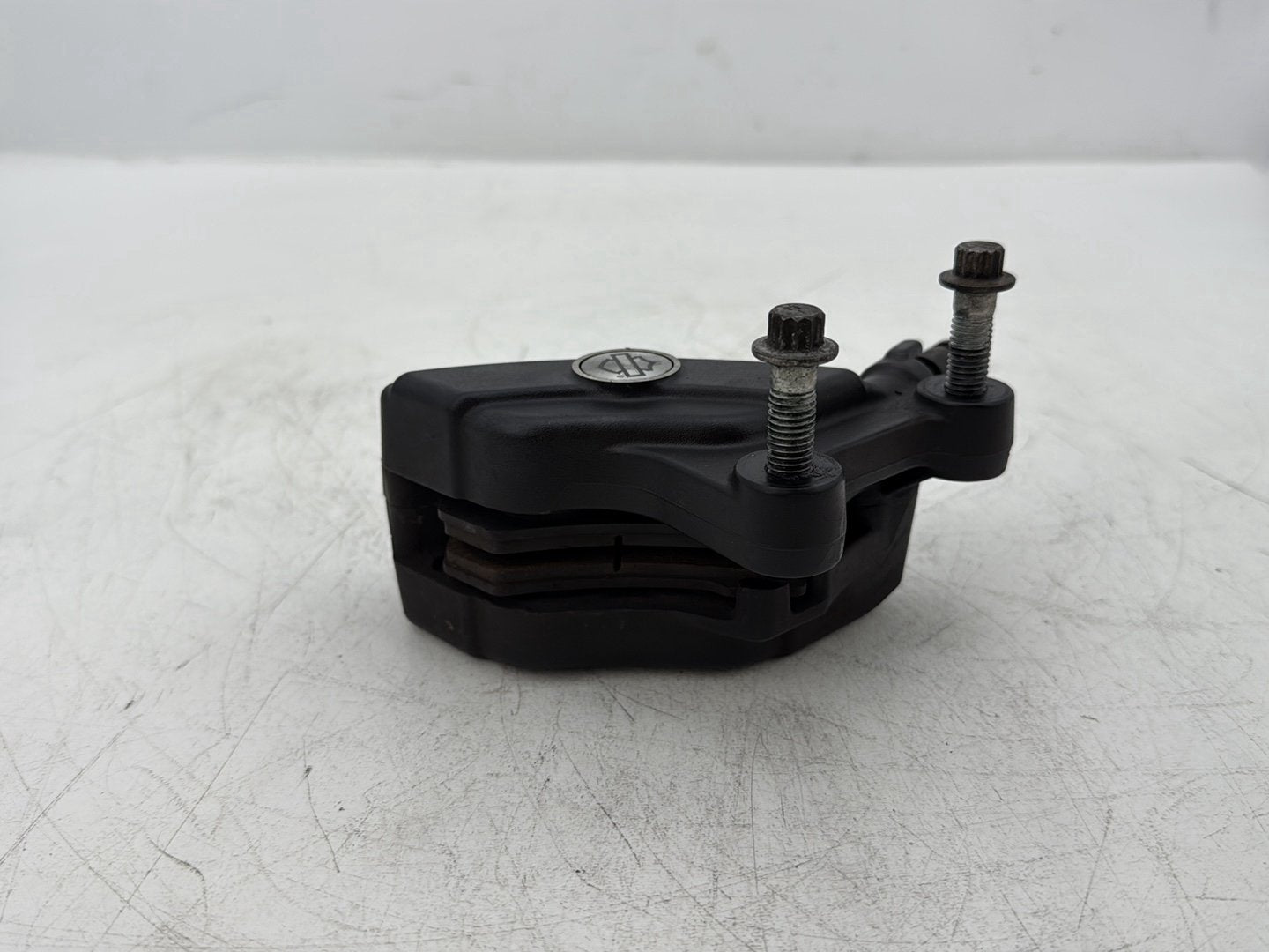 2014 Harley Street Glide Touring FLHXS OEM Front Right 1 Brake Caliper