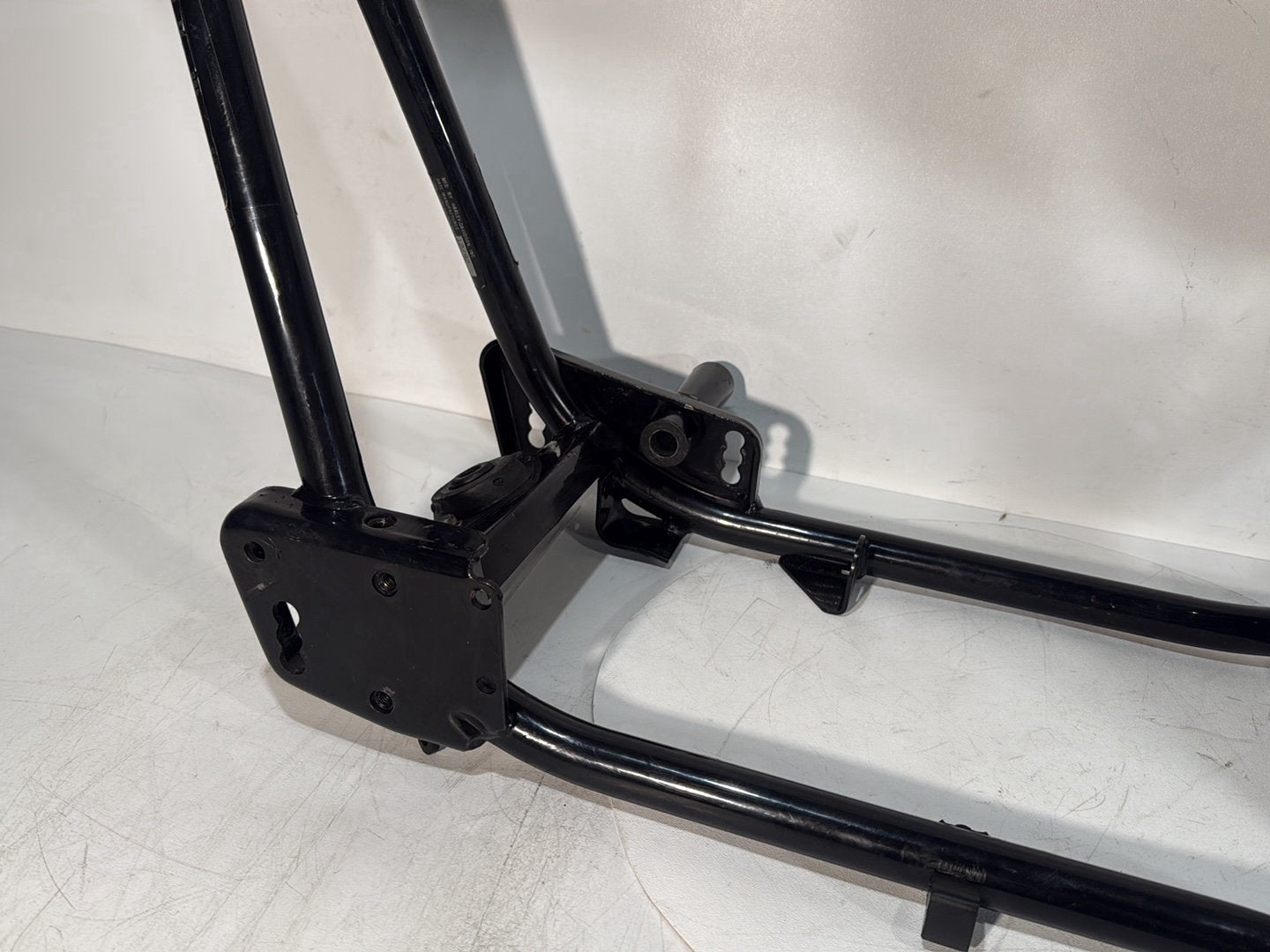 1984 - 1998 Harley-Davidson Touring Electra Glide Classic Body Main Frame Chassis CLN CLR 47900-93B