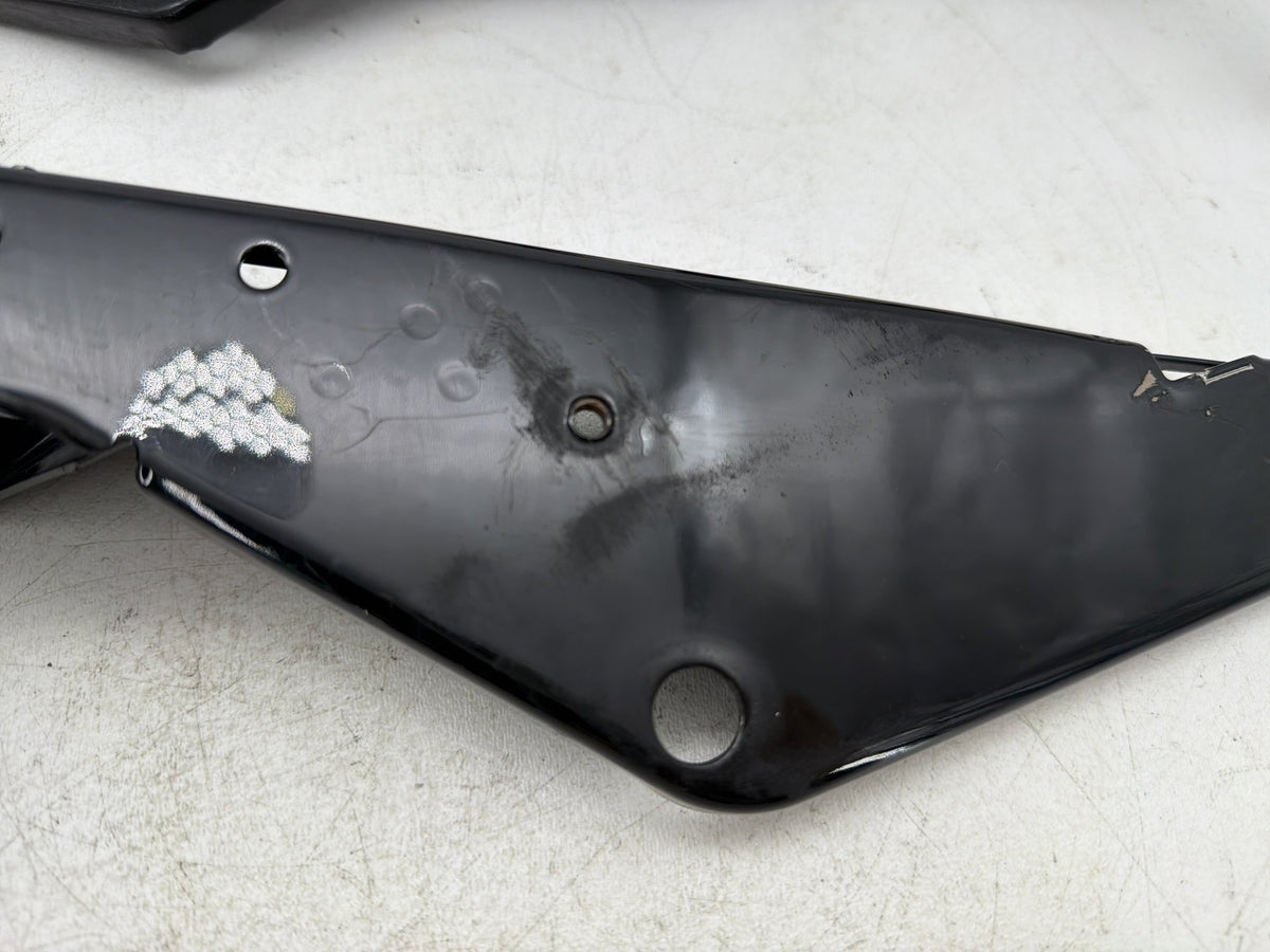 2010 Harley Street Glide Touring FLHX OEM Right Left Fairing Support Brackets