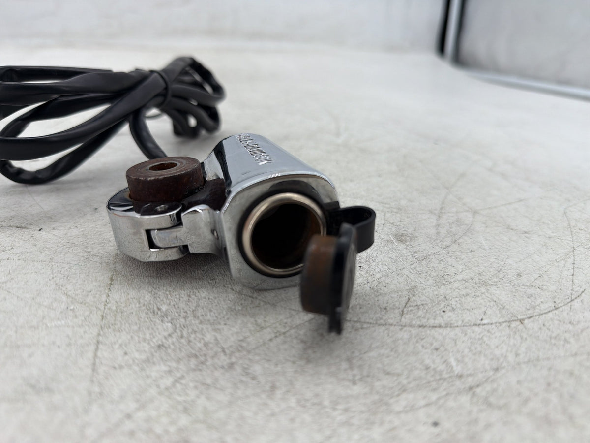2001 Harley Fat Boy Softail FLSTFI OEM Handlebar Mounted Auxiliary Power Port