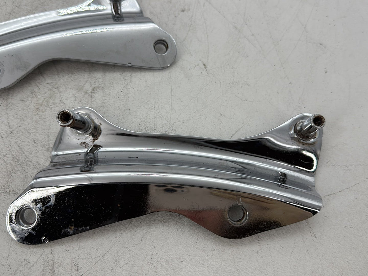 2018 Harley Electra Glide Touring Ultra OEM 4 Point Detachable Docking Hardware
